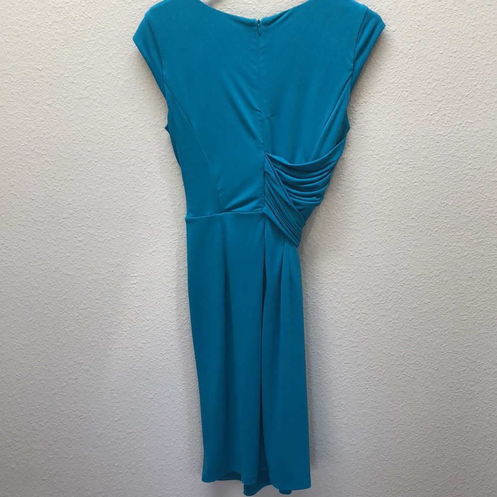 ANN TAYLOR Gorgeous Teal colored, fully lined, fitted dress. - Picture 2 of 3